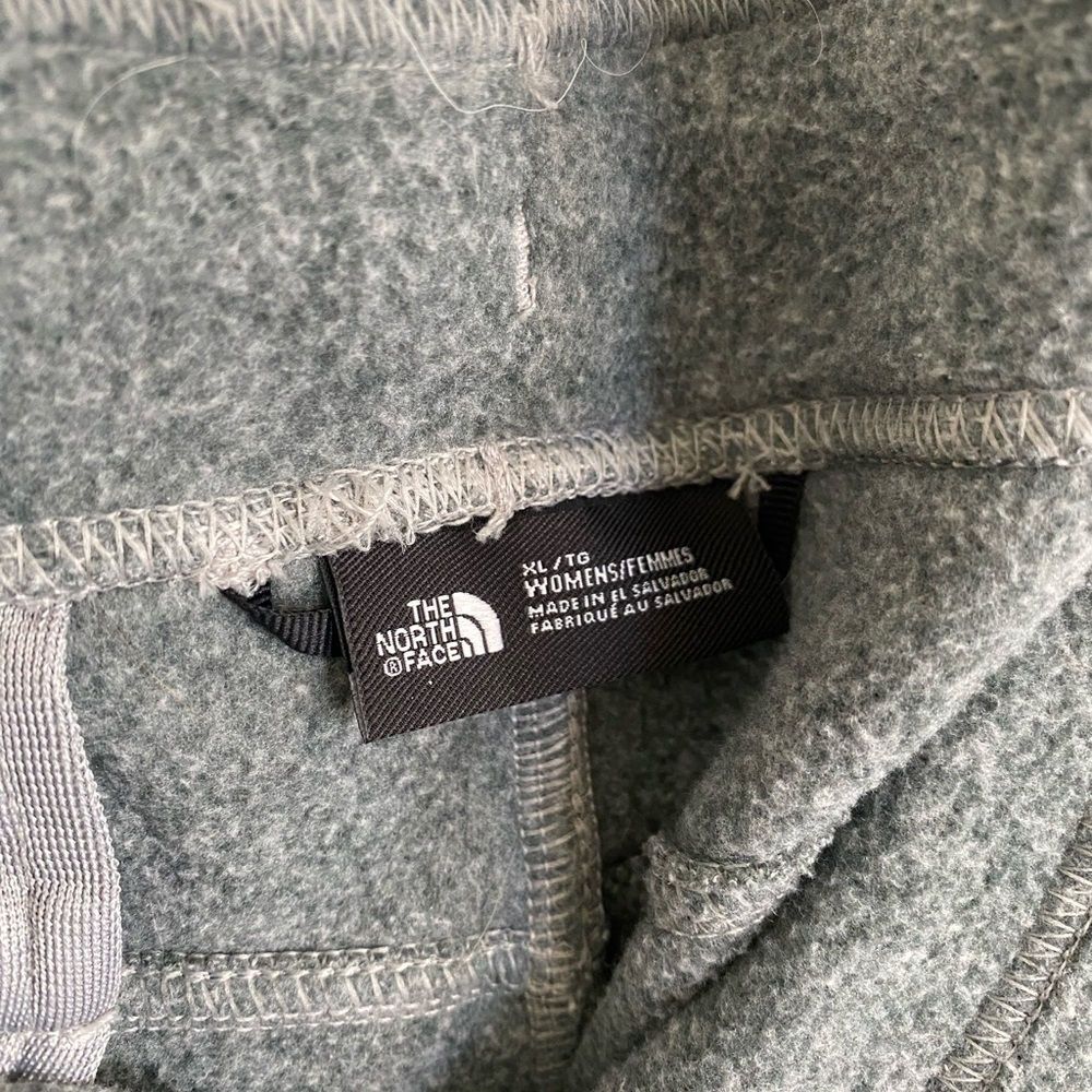 The North Face Heather Gray Fleece Pants - Picture 3 of 6